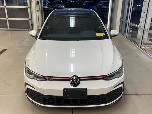 2024 Volkswagen Golf GTI 2.0T SE
