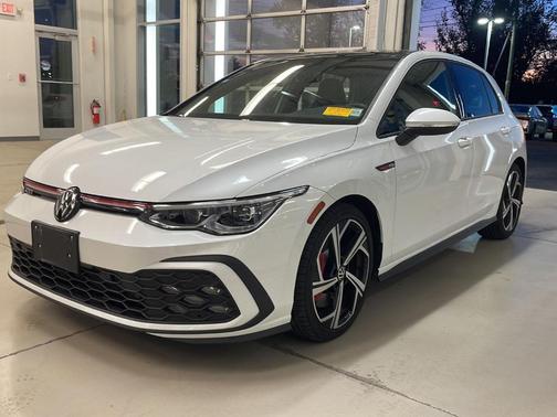 2024 Volkswagen Golf GTI 2.0T SE