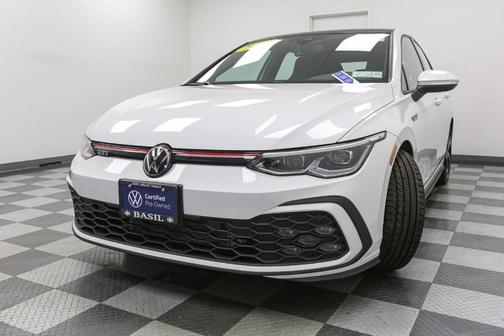 2024 Volkswagen Golf GTI 2.0T SE