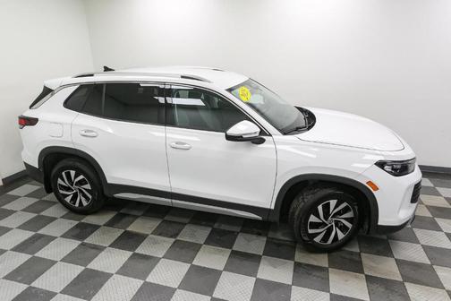 2025 Volkswagen Tiguan 2.0T S