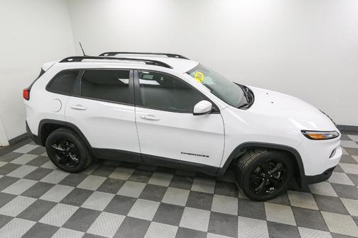 2016 Jeep Cherokee Altitude