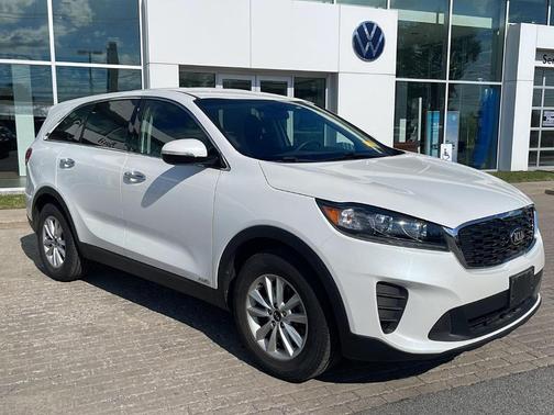 Snow White Pearl 2020 Kia Sorento LX