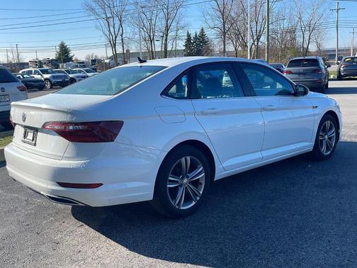 2020 Volkswagen Jetta 1.4T R-Line