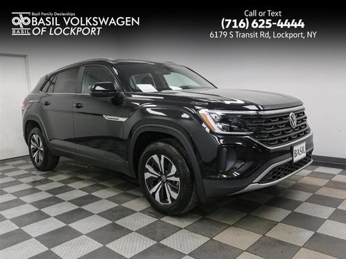Deep Black Pearl 2026 Volkswagen Atlas Cross Sport 2.0T SE