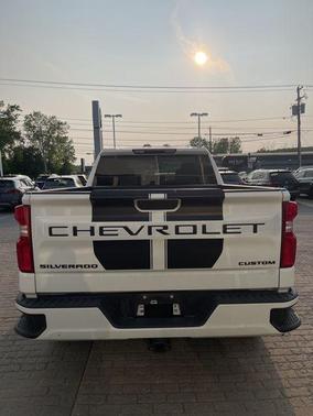 2021 Chevrolet Silverado 1500 Custom