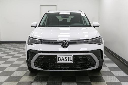 2025 Volkswagen Taos 1.5T SEL