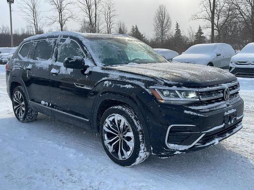 2023 Volkswagen Atlas 3.6L SEL Premium R-Line