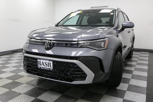 2025 Volkswagen Taos 1.5T SEL