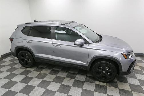 2025 Volkswagen Taos 1.5T SEL