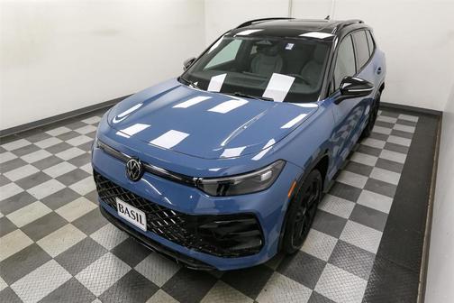 Monterey Blue 2026 Volkswagen Tiguan 2.0T SE R-Line Black