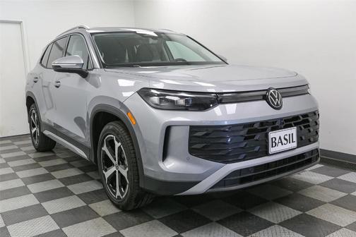 2025 Volkswagen Tiguan 2.0T SE