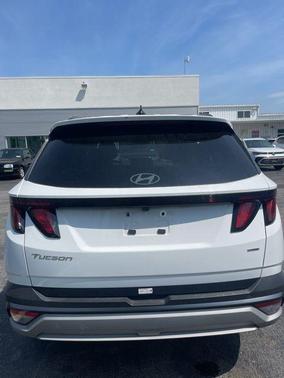2025 Hyundai TUCSON SEL