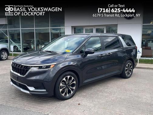 2024 Kia Carnival EX