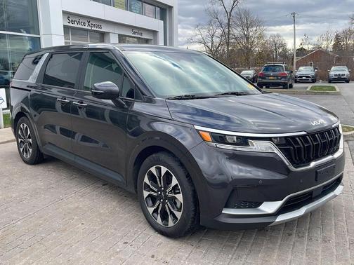 2024 Kia Carnival EX