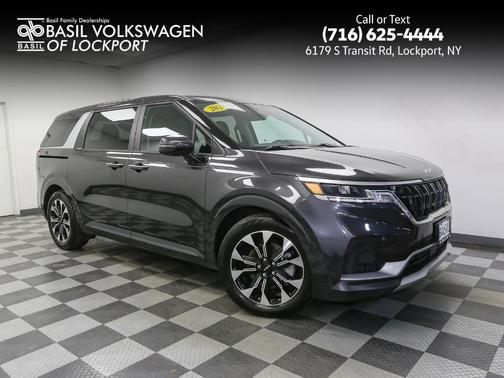 2024 Kia Carnival EX