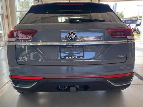 2022 Volkswagen Atlas Cross Sport 3.6L V6 SE w/Technology