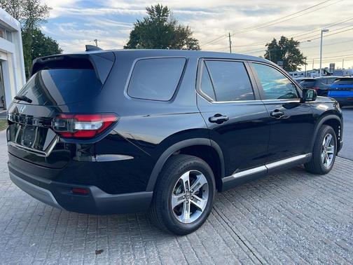 2024 Honda Pilot EX-L 7-Passenger
