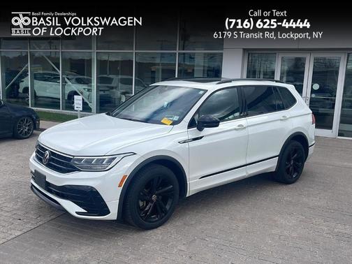 2023 Volkswagen Tiguan 2.0T SE R-Line Black