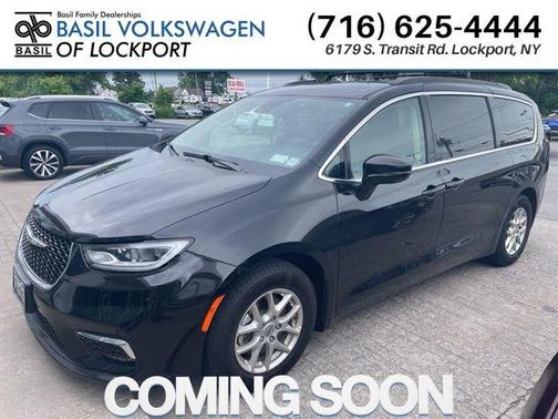 2022 Chrysler Pacifica Touring-L