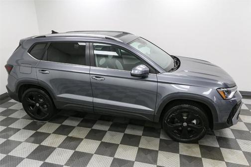 2025 Volkswagen Taos 1.5T SEL