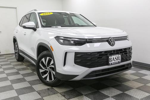 2025 Volkswagen Tiguan 2.0T S