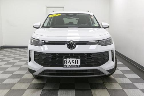 2025 Volkswagen Tiguan 2.0T S