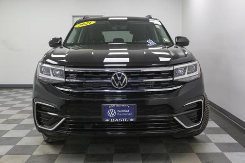 2021 Volkswagen Atlas 3.6 V6 SE w/ Technology R-Line