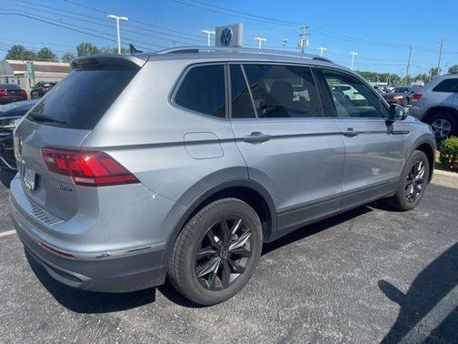 2023 Volkswagen Tiguan 2.0T SE