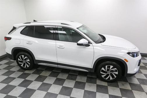 2025 Volkswagen Tiguan 2.0T S