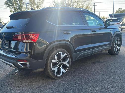 2023 Volkswagen Taos 1.5T SEL