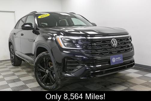 2025 Volkswagen Atlas Cross Sport 2.0T SEL R-Line Black
