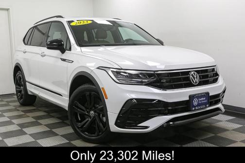 2023 Volkswagen Tiguan 2.0T SE R-Line Black
