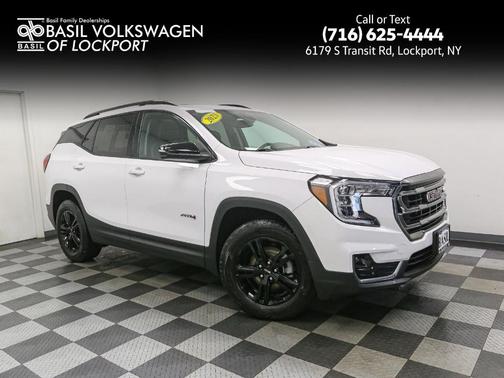 Summit White 2023 GMC Terrain AT4