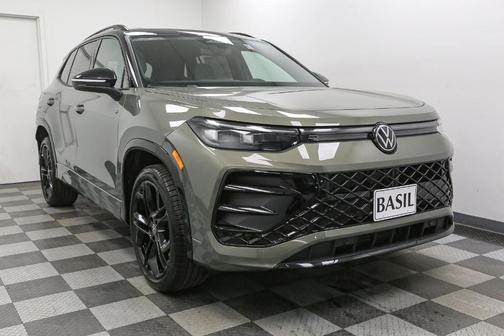 Avocado Green 2026 Volkswagen Tiguan 2.0T SE R-Line Black