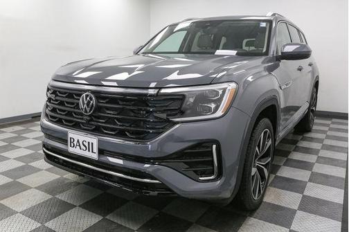 2025 Volkswagen Atlas 2.0T SEL Premium R-Line