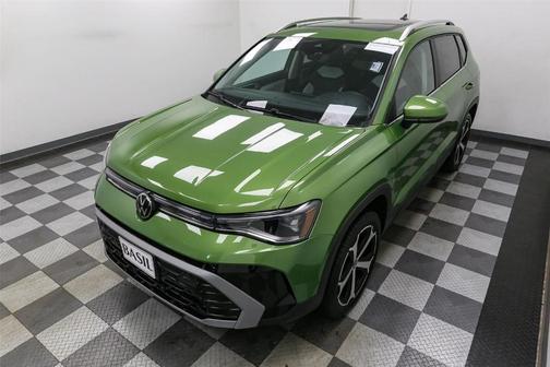 2026 Volkswagen Taos 1.5T SEL