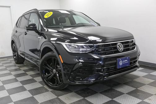 2023 Volkswagen Tiguan 2.0T SE R-Line Black