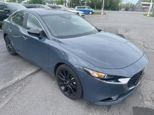 2023 Mazda Mazda3 2.5 S Carbon Edition