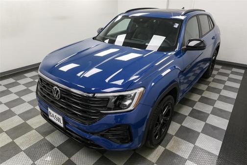 2026 Volkswagen Atlas Cross Sport 2.0T SEL R-Line Black