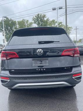 2024 Volkswagen Taos 1.5T SE
