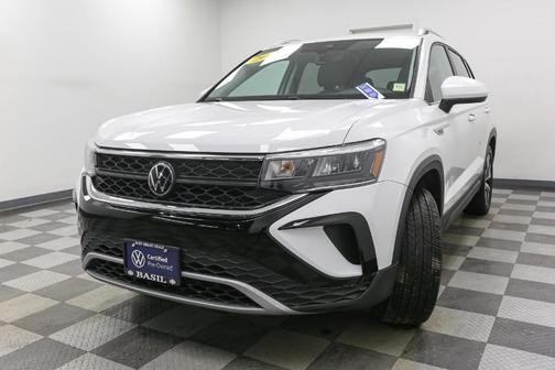 2023 Volkswagen Taos 1.5T SE