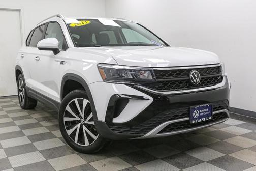 2023 Volkswagen Taos 1.5T SE