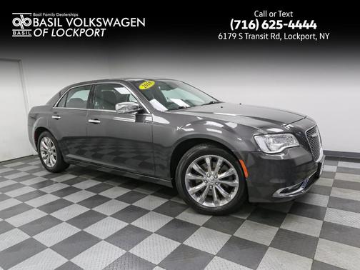2018 Chrysler 300 Limited