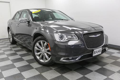 2018 Chrysler 300 Limited