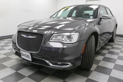 2018 Chrysler 300 Limited