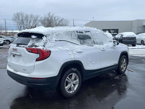 2021 GMC Terrain SLE