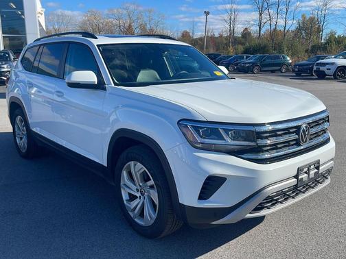 2022 Volkswagen Atlas 3.6L SE w/Technology