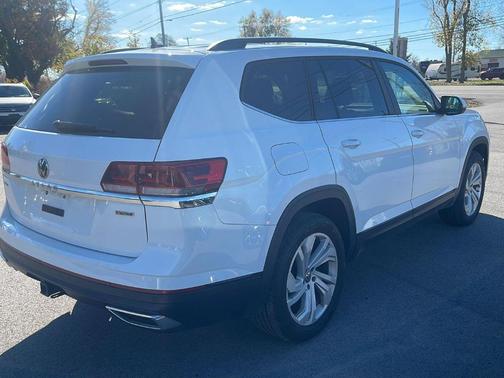 2022 Volkswagen Atlas 3.6L SE w/Technology