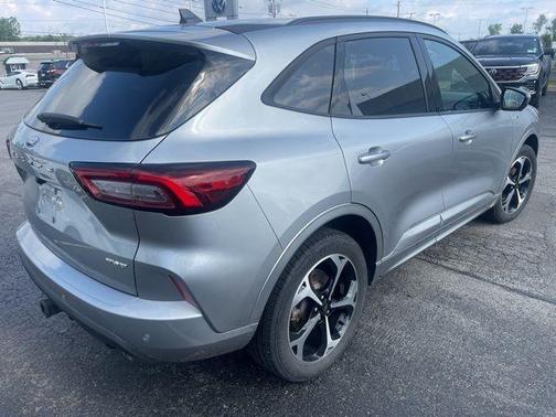 2023 Ford Escape ST-Line Select