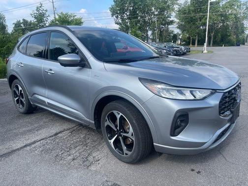 2023 Ford Escape ST-Line Select